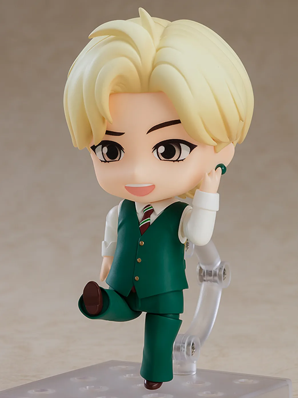 BTS TinyTAN - V Nendoroid