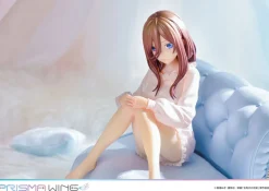Die Quintessential Quintuplets - Miku Nakano Figur im Ma&szlig;stab 1:7 (Lounging on the Sofa Ver.)