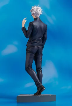 JUJUTSU KAISEN &ndash; Satoru Gojo Figur im Ma&szlig;stab 1:7 (Tokyo Jujutsu High School Ver.)