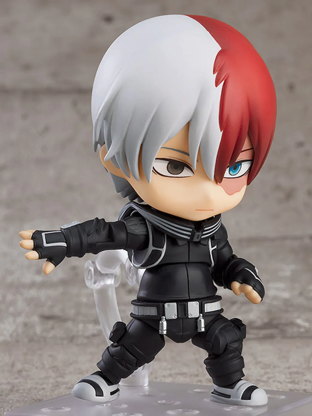 My Hero Academia � Shoto Todoroki Nendoroid (World Heroes' Mission Stealth Suit Ver.)