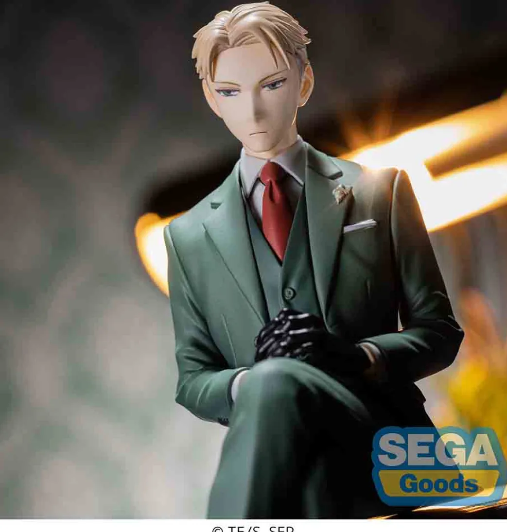 Spy x Family � Loid Forger PM Prize Figure (Perching Ver.)